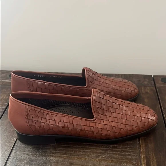 Cole Haan Brown Woven Leather Slip-On Loafers s-l400.jpg main image 4